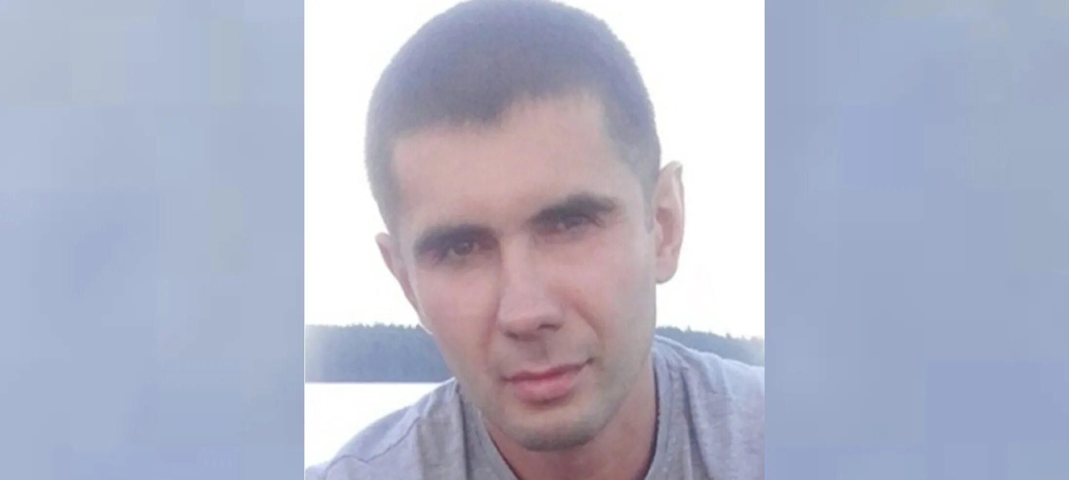 39 летний мужчина. 23 Летний парень. Фото рыжего 23 летнего парня. 23 Летний парень на белом фоне русский.
