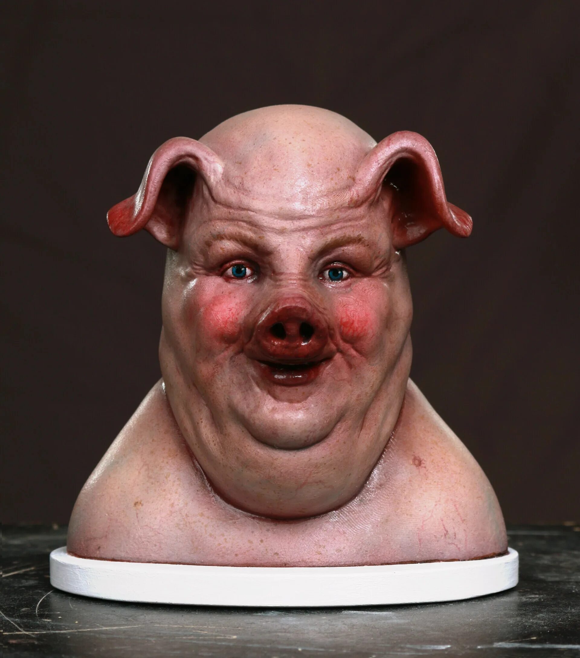 Pig man. Pig man. Pig man. Бизнесмен в маске свиньи. Pig man.