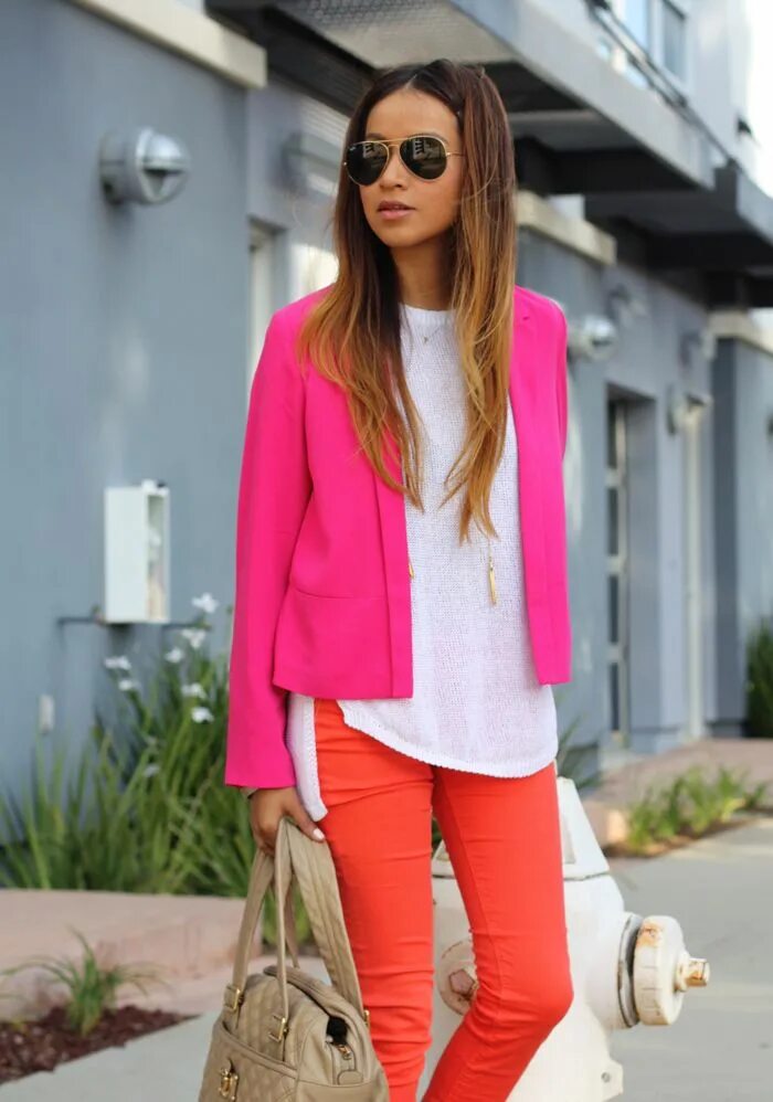 Образы с оранжевым пиджаком. Стиль с розовым пиджаком. Образ с розовой блузкой. Образы с розовым пиджаком. С чем надеть розовую