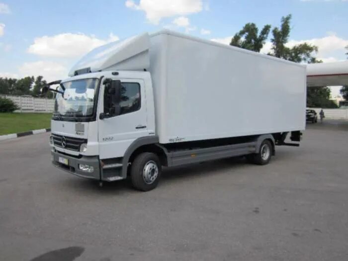 Mercedes-Benz Atego 1222. Mercedes Benz 1222l Atego. Мерседес Бенц Атего 1222. Мерседес Атего 5. Купить фургон 5 тонн