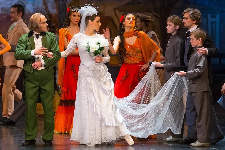 Балет гаврилина. Гаврилин валерий балет анюта максимова васильев. Балет гаврилина. Валерий гаврилин балет анюта. Владимир васильев балет анюта.