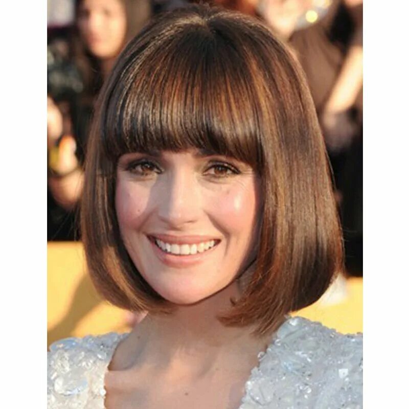 Боб каре с челкой шторкой. Джесси джей с чёлкой. Стрижка шегги на каре. Тейлор лашае челка. Зендая с каре.