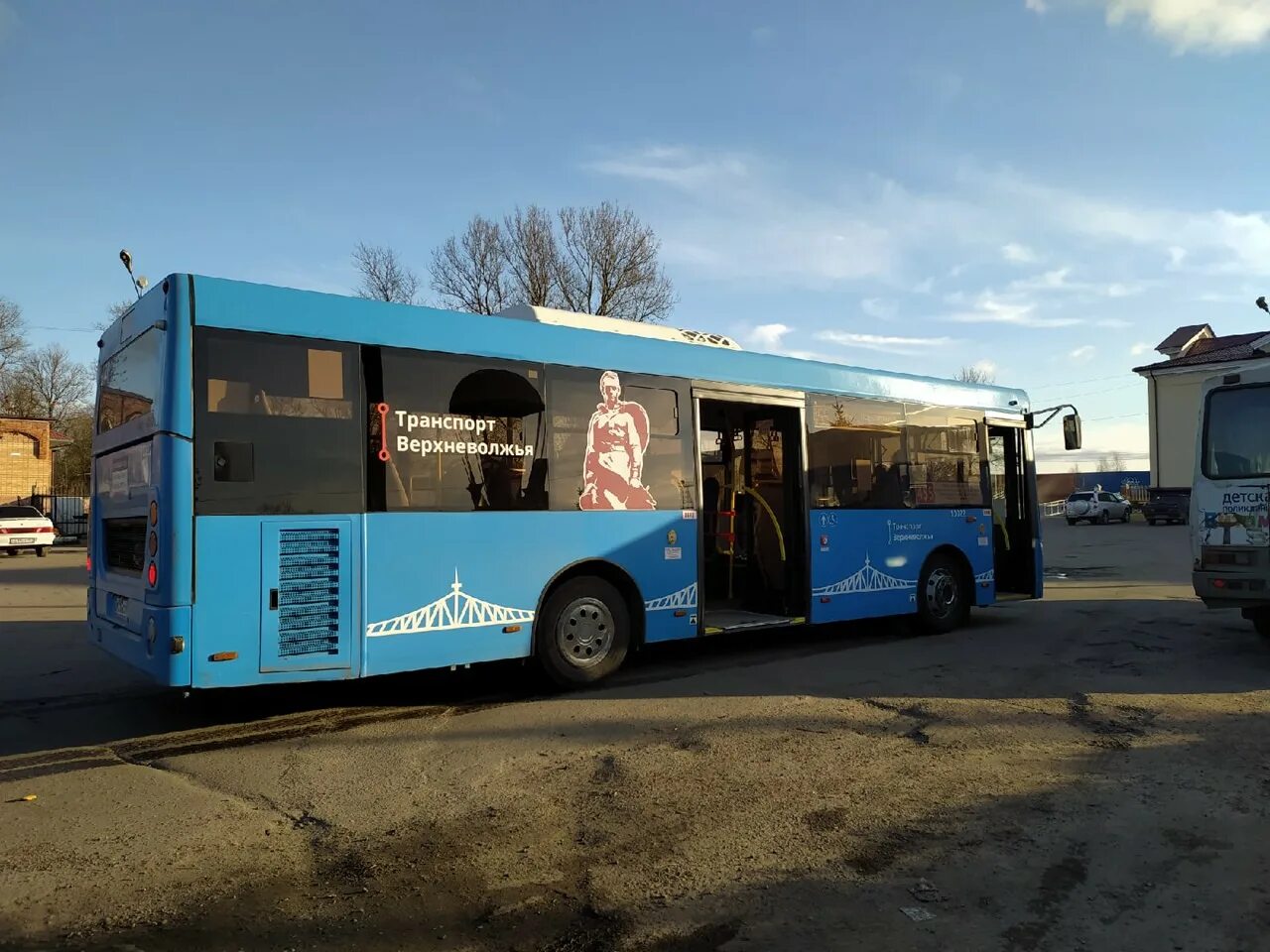 Ржев тверь автобус купить. Автобус Верхневолжья Ржев. Транспорт Верхневолжья Ржев-Тверь автобус. Автобус Ржев РЖЕВСКИЙ мемориал. МУП Автотранс города Ржева.