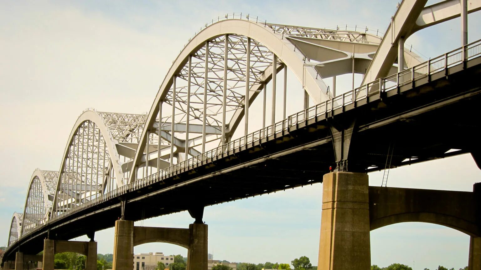 Сколько мостов в америке. Мэриленд мост США. Железнодорожный мост рок-Айленд. Colona Illinois мост. Чикаго река Миссисипи.