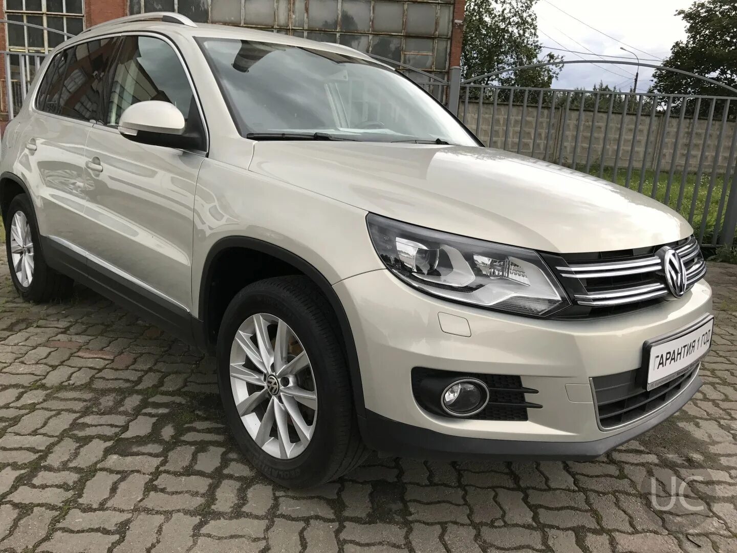 Купить фольксваген тигуан 2012 год. Tiguan 2012. Фольксваген Тигуан 2012 года. Тигуан Фольксваген 2012г. Фольксваген Volkswagen Tiguan 2012.