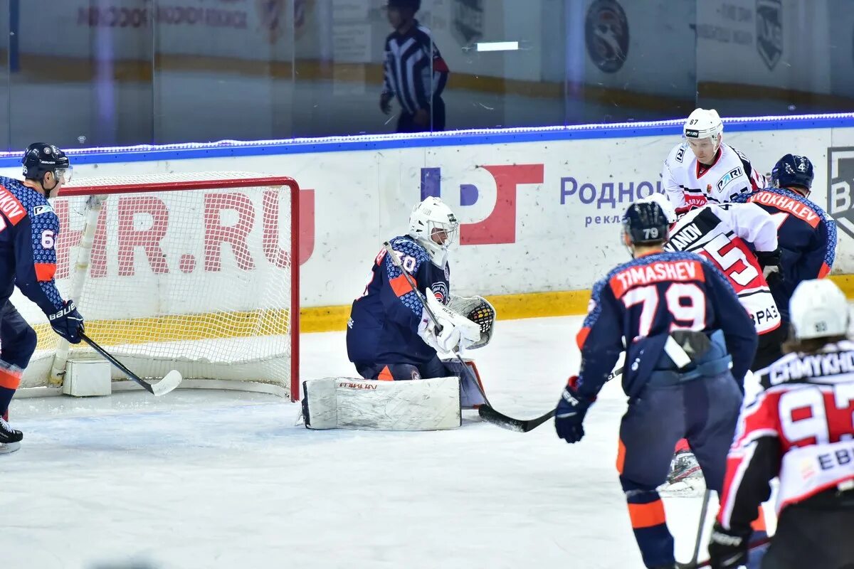 юха олкинуора металлург. металлург нк южный урал. лада металлург нк 23 января 2017. металлург авангард плей офф. пресс-служба хк металлург.