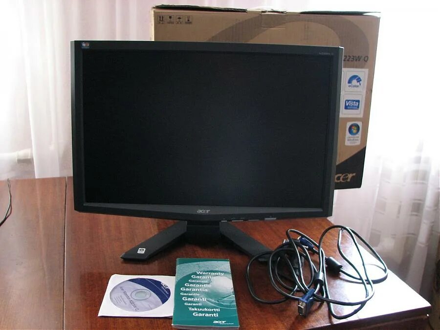 Жк монитор nec 52vm 15. Компьютерный монитор авито. Системник на мониторе. Acer al1913 разъем. Монитор асер 17 дюймов.