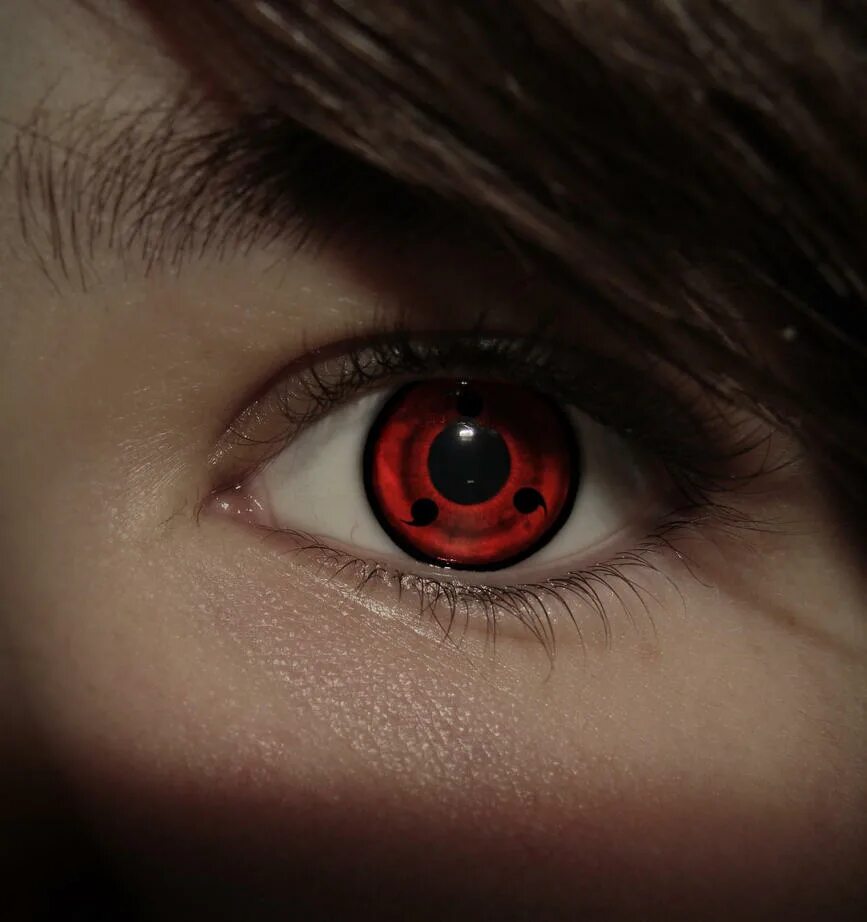 глаза без головы. глаза без головы. зрение в темноте. человеческий глаз. глаза без головы.