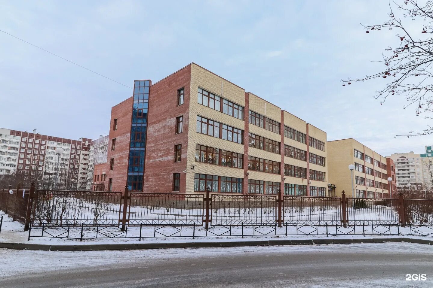 Школа 86 ташкент юнусабад. Школа 246 отзывы. Школа 246 юнусабад. 246 школа планерная 69а. Школа 246 спб.