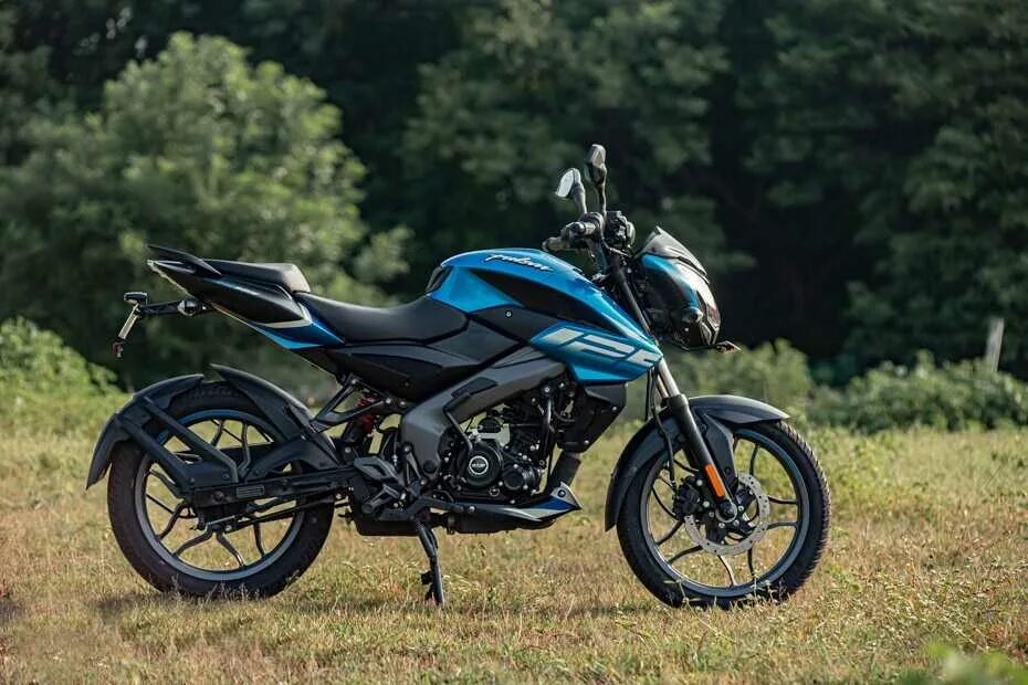 Bajaj pulsar отзыв. Bajaj pulsar 125. pulsar ns 125. мотоцикл pulsar 125. bajaj pulsar ns 125.
