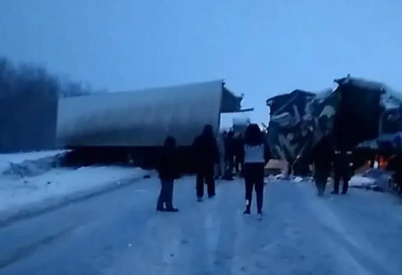 ДТП на м5 Тольятти Сызрань. Трасса м5 ДТП Сызрань Урал. Авария на трассе м5 Урал 2021. Трасса м5 Урал в Тольятти. Кузнецк м5