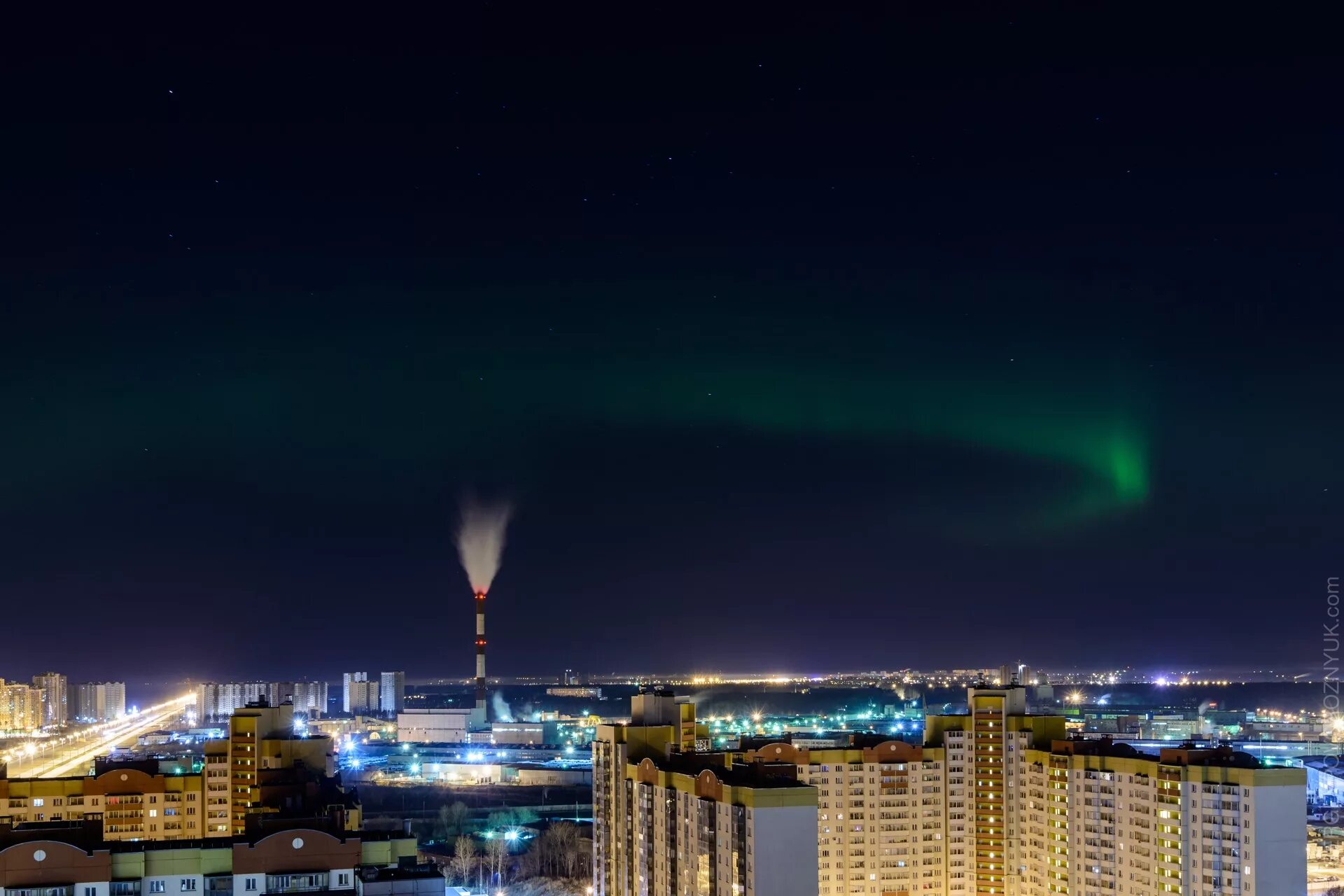 Северное сияние в Санкт-Петербурге. Северное сияние в Питере. Полярное сияние в СПБ. Северное сияние на Юпитере. В москве было сияние