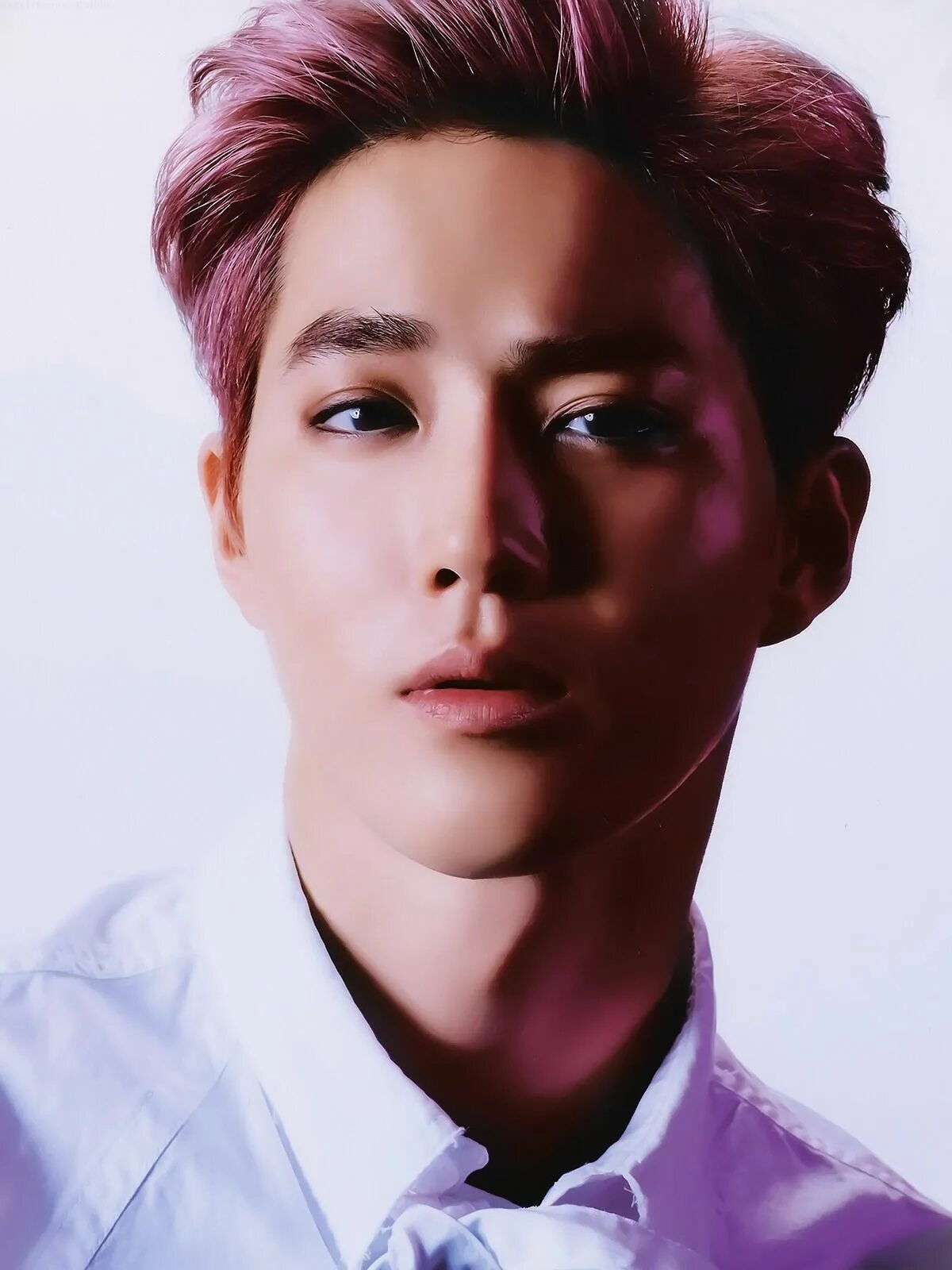 Suho exo. Сухо из exo. Suho exo. Сухо ехо. Сухо из exo.
