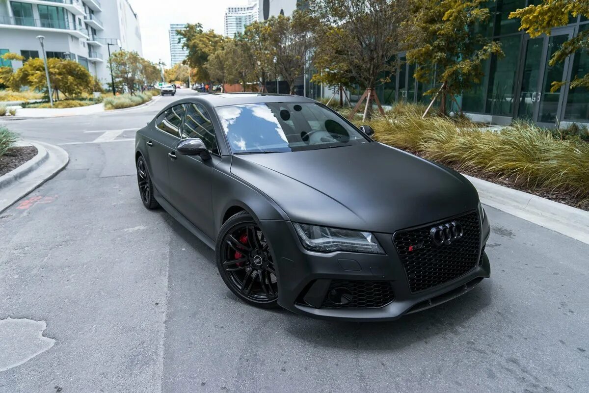 Audi rs7 черная. Audi rs7 Matte. Ауди rs5 черная матовая. Ауди а7 черная матовая. Ауди черная матовая