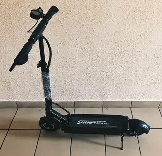 Электросамокат не включается