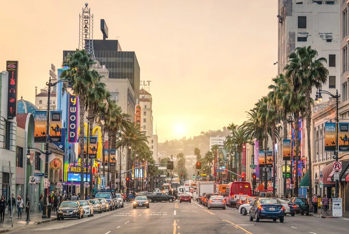 Travel streets. Америка Лос Анджелес Калифорния. Лос Анджелес Сансет стрит. Бульвар Сансет в Лос Анджелесе. Лос Анджелес бульвар Голливуд.