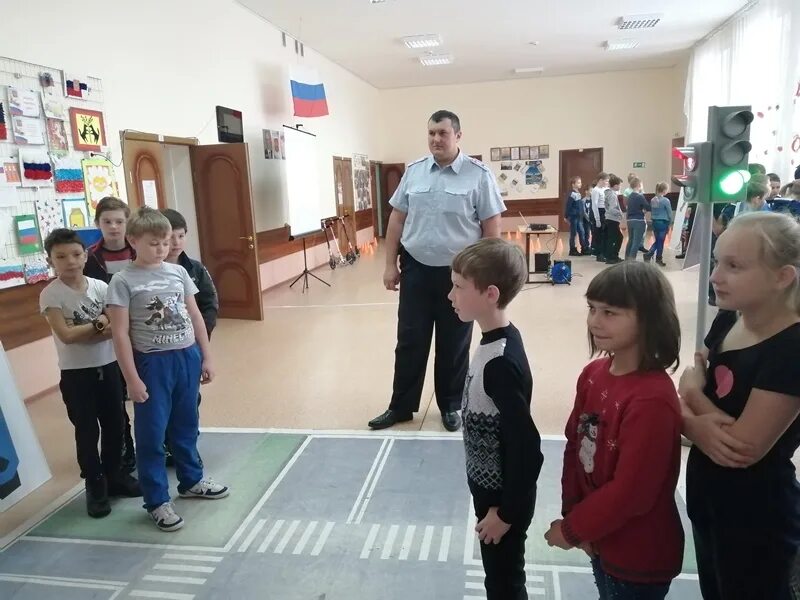 Школа 6 боготол. Музыкальная школа село боготол. 17. Детская боготол. Население города боготол.