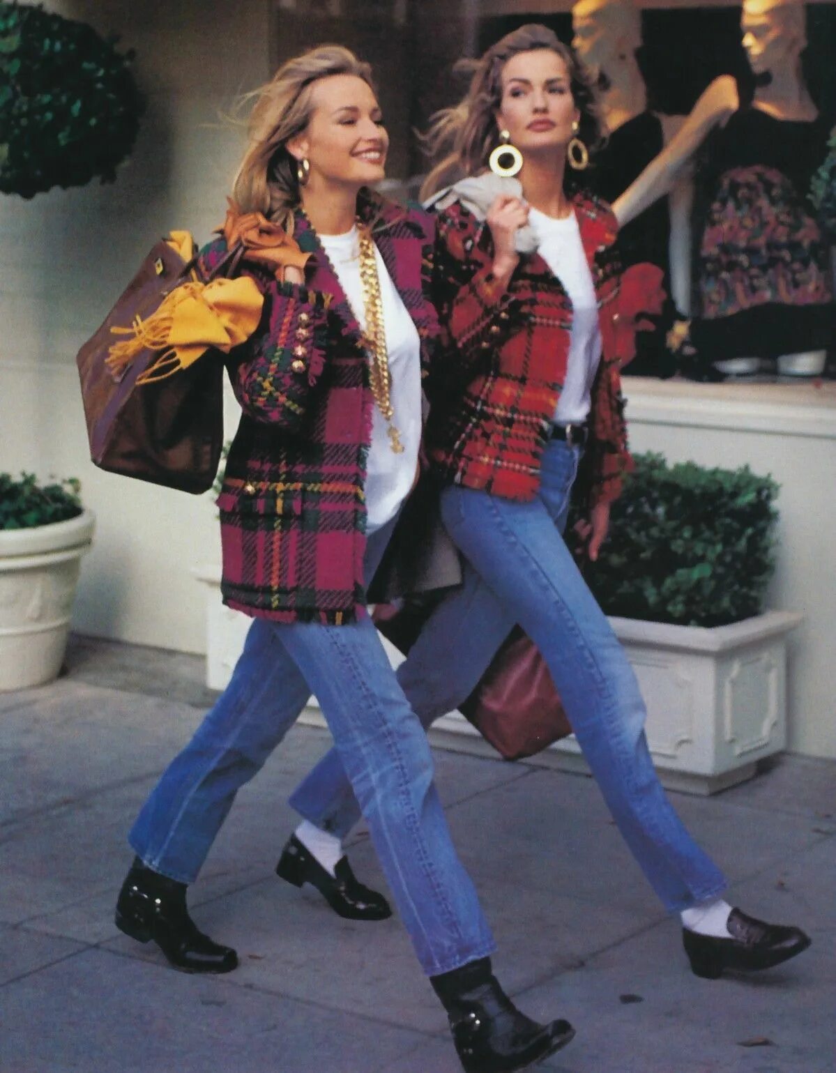 1990 е мода. 90 Е В Америке мода. Мода 1990х в Америке. Стиль одежды 90-х Синди Кроуфорд. 90е Америка стиль.