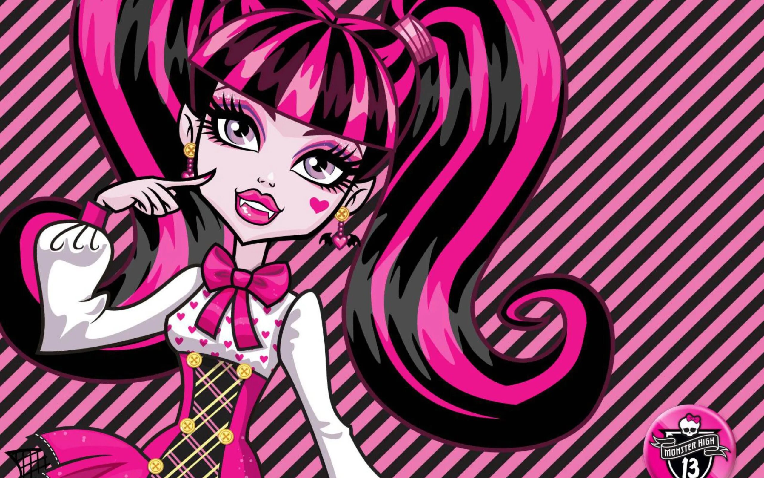 Монстр хай 2007. Сайт монстр хай. Сайт монстр хай. Дракулаура монстер хай. Школа монстр хай.
