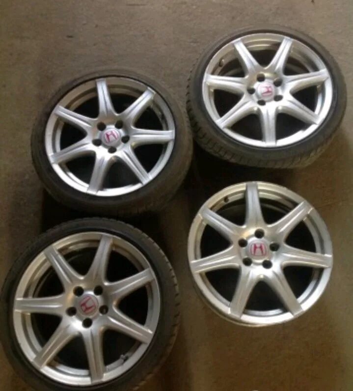 Диски types. Диски honda r15. диски honda civic type r r18. honda type-r r17 5-114,3. диски type r r18.