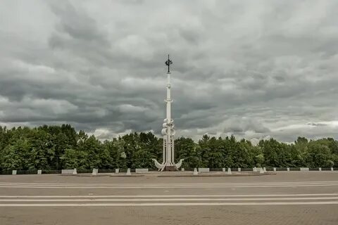 Адмиралтейская площадь