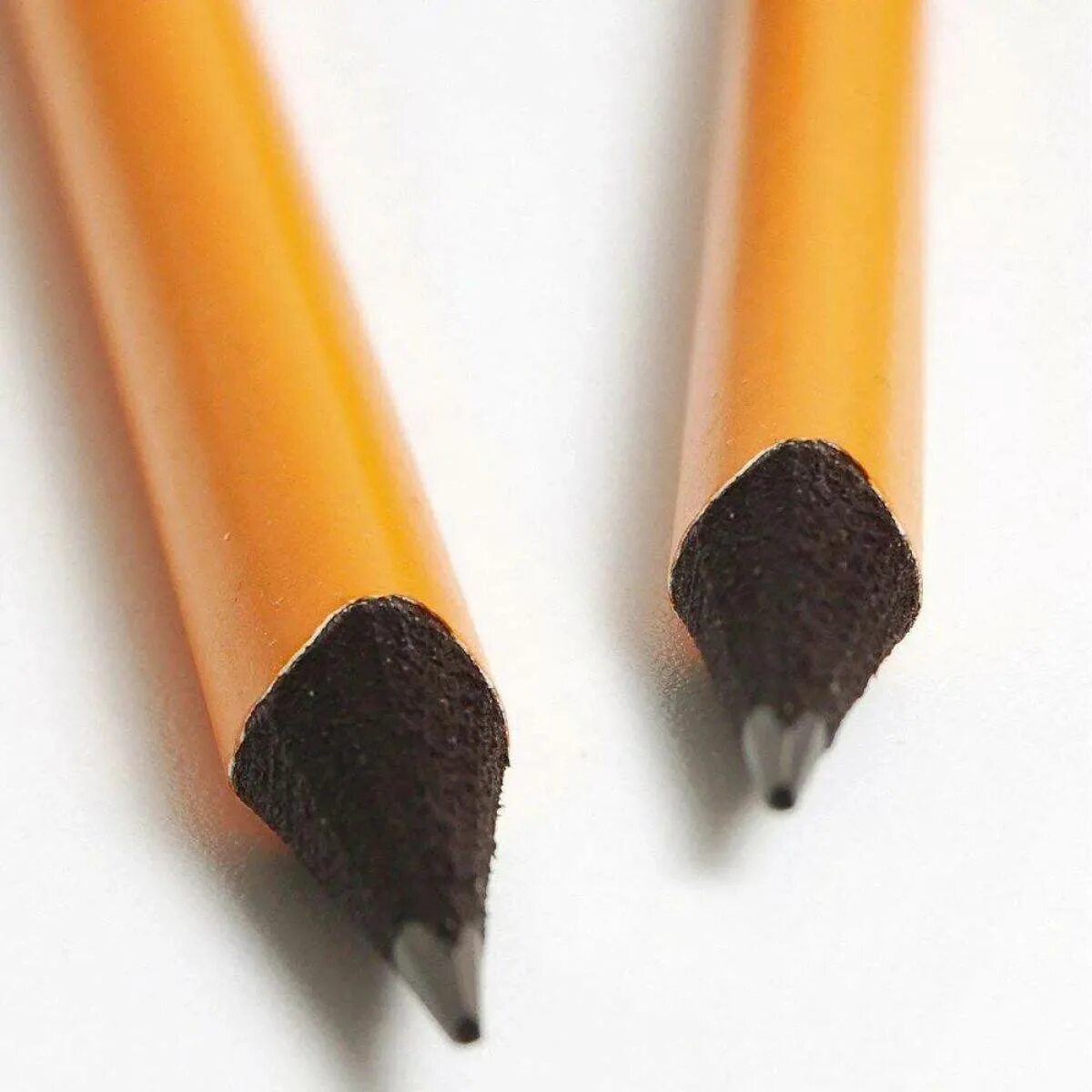 Начинка простого карандаша. Карандаш. Карандаш простой. Карандаш, 2в. 2hb карандаш.