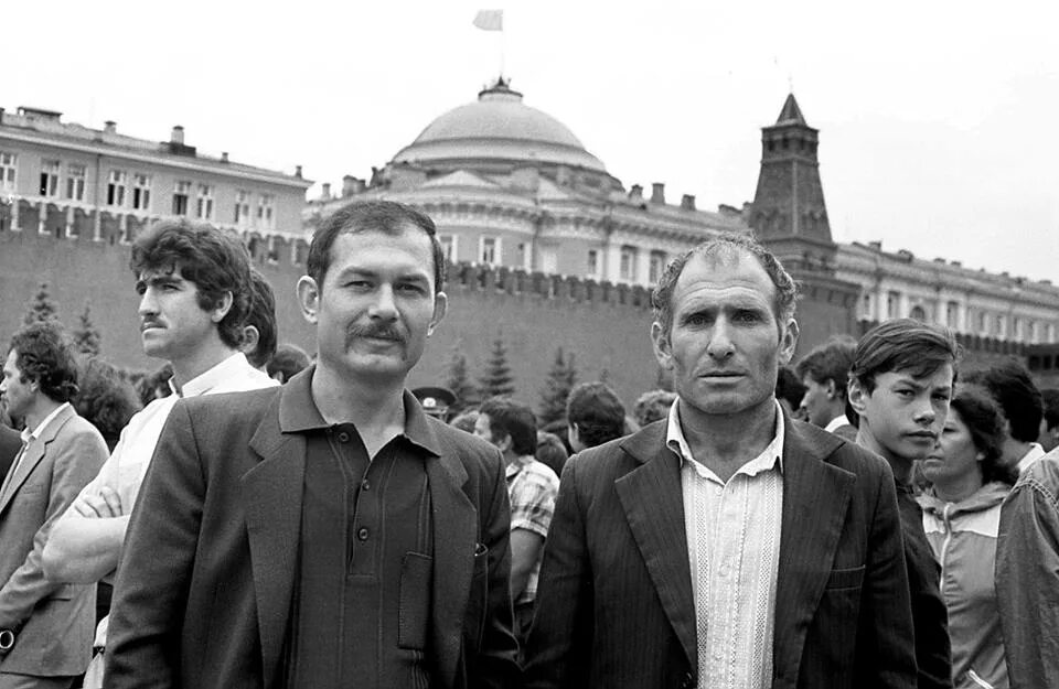 Московские татары. Татары в Москве. Движение крымских татар 1987. Община крымских татар в Москве. Татарская москва во времени