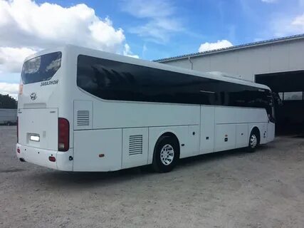 Hyundai universe места