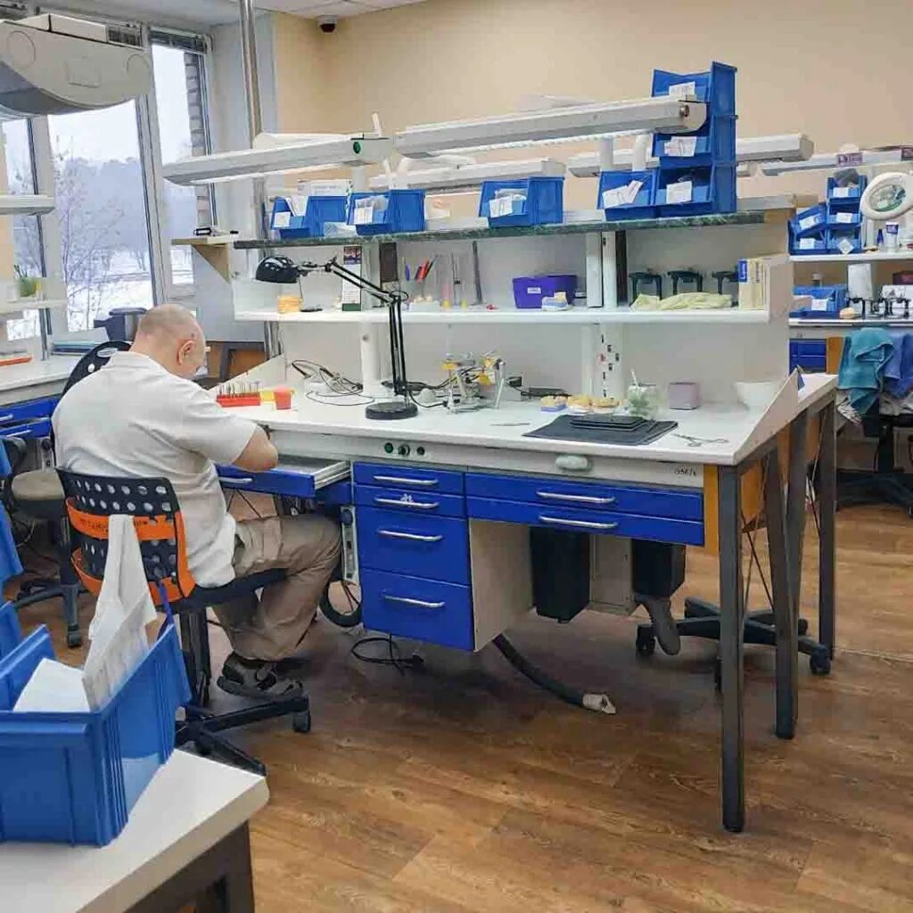 стоматологический магазин в ереване. стоматологический магазин. медицинское оборудование медтехника. магазины зубной техники. стоматологический магазин баку.