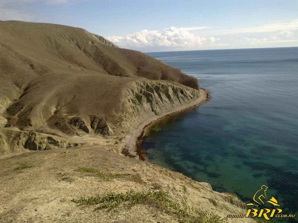 Орджоникидзе вода. Бухта Провато Орджоникидзе. Пляж Двуякорная бухта Орджоникидзе. Бухта Провато Крым. Бухта Двуякорная Феодосия.