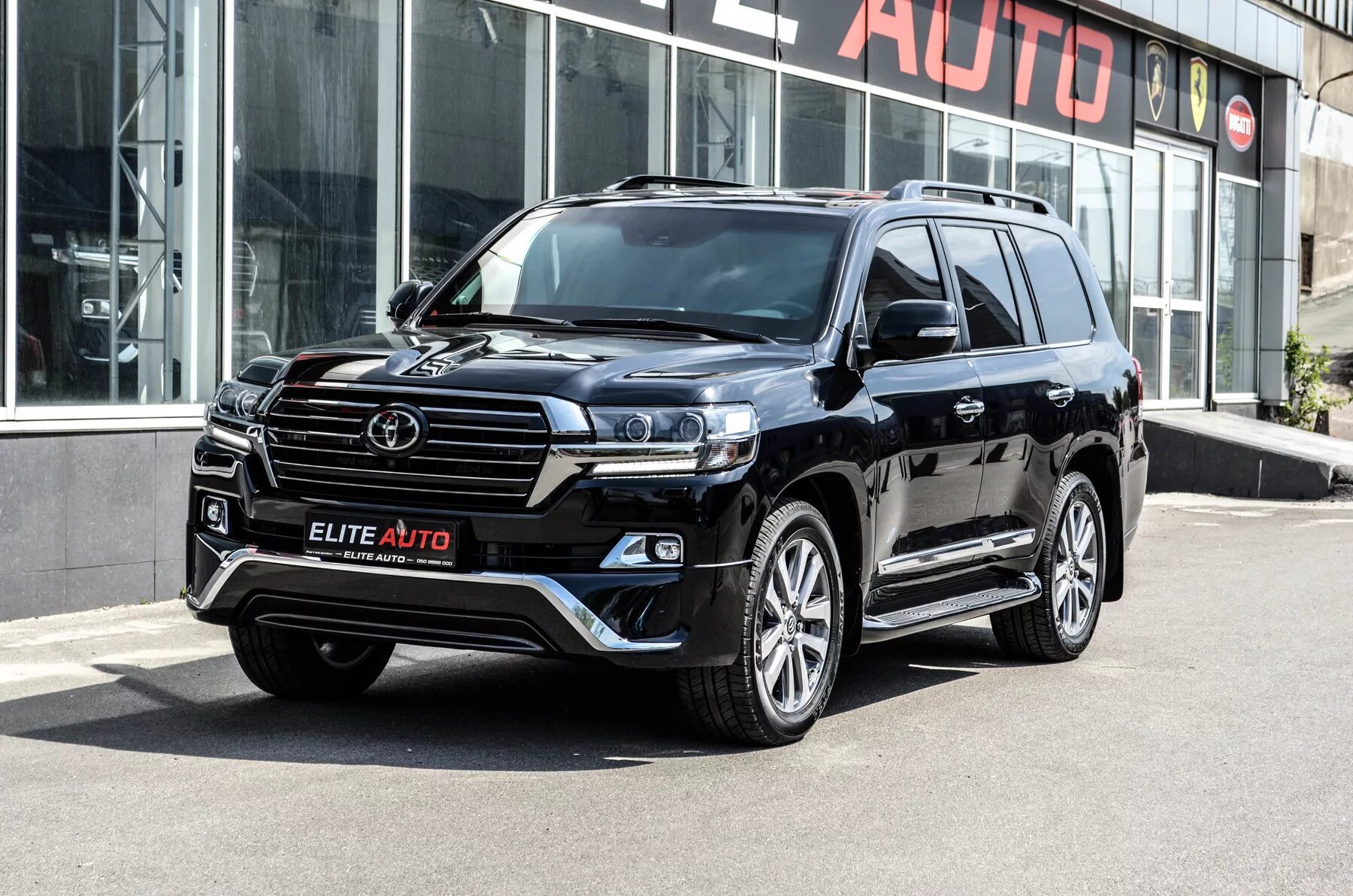 Toyota Land Cruiser 2020. Тойота ленд Крузер 200 новый. Land Cruiser 200 2020. Тойота LC 200 2020. Двухсотый год