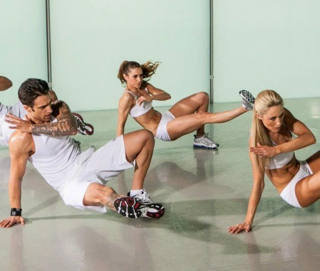 Интервальная тренировка. Юки табата. Изуми табата. Табата фото упражнений. Табата.