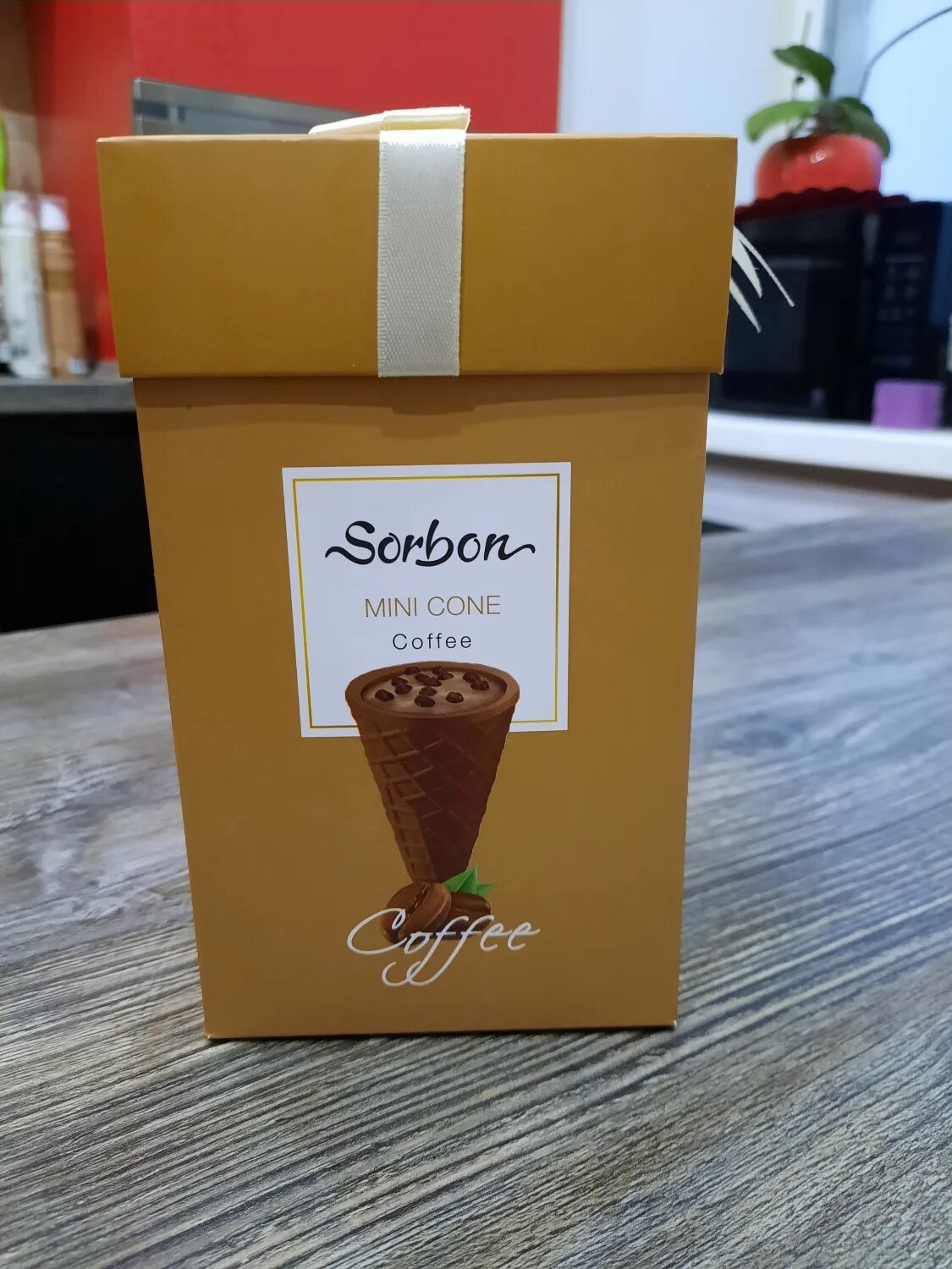 Sorbon. Sorbon mini cone. sorbon mini cone coffee. иранские конфеты sorbon. конфеты сорбон мини.