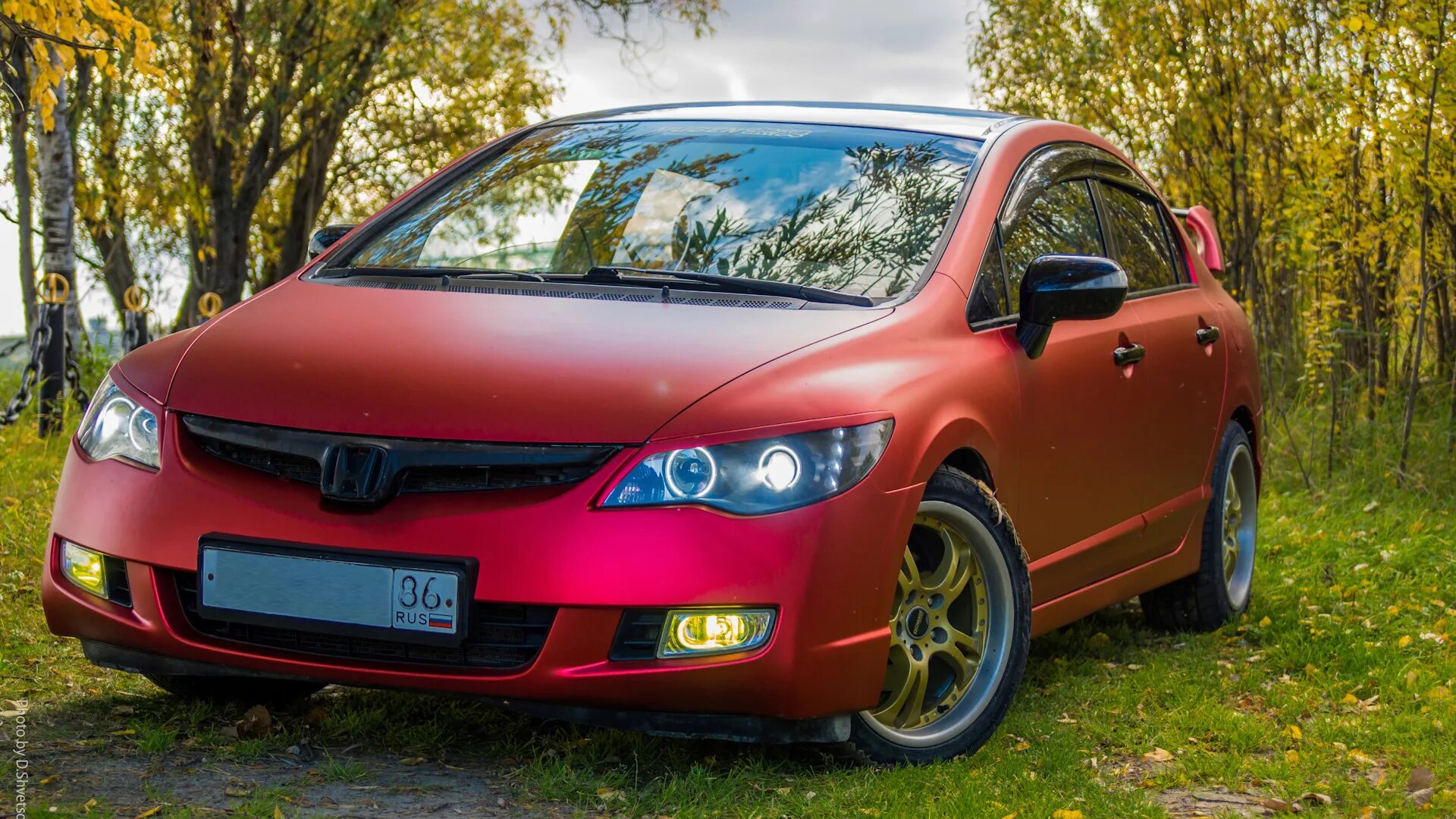 Свет honda civic. Хонда Цивик 4. Honda Civic 4d красный. Honda Civic красная. Honda Civic 2008 4d красная.