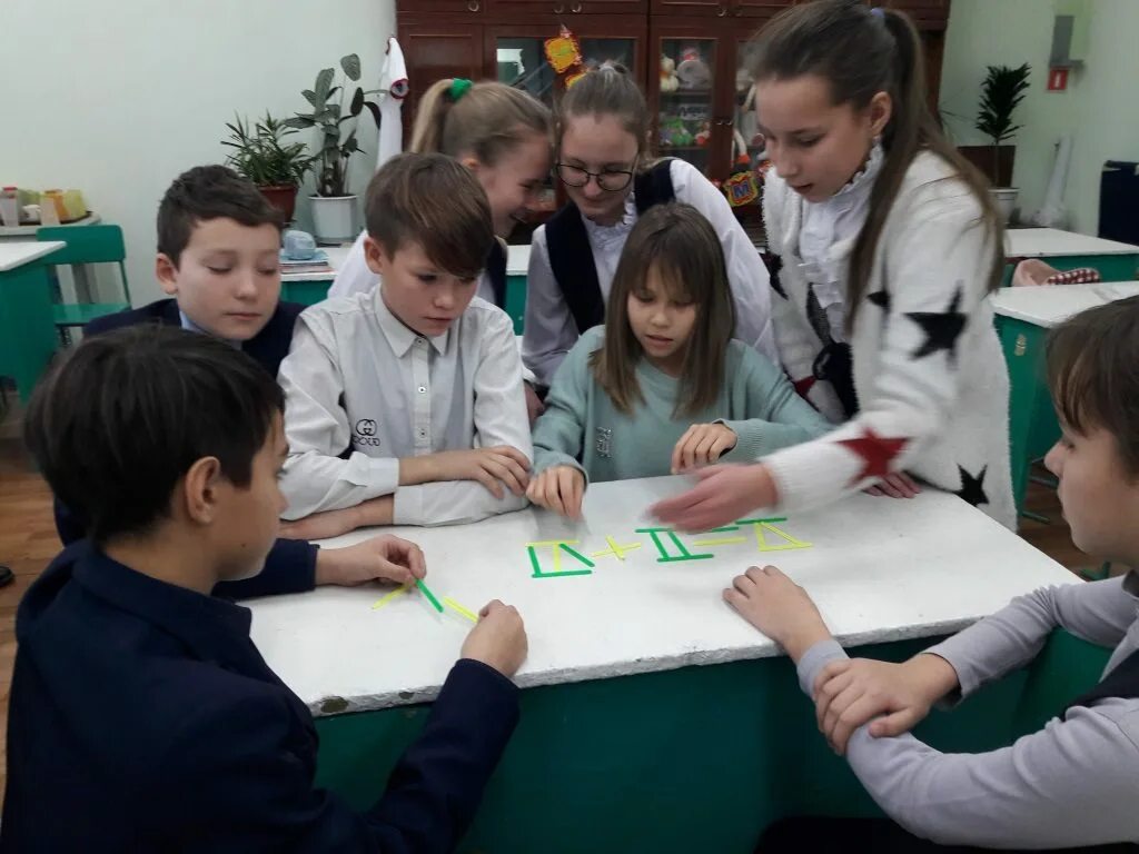 Мероприятия для 4 класса. Школа 6 класс внеклассное мероприятие. внеклассные мероприятия 6 класс. занимательная математика фото. школа мбоу сош 6.