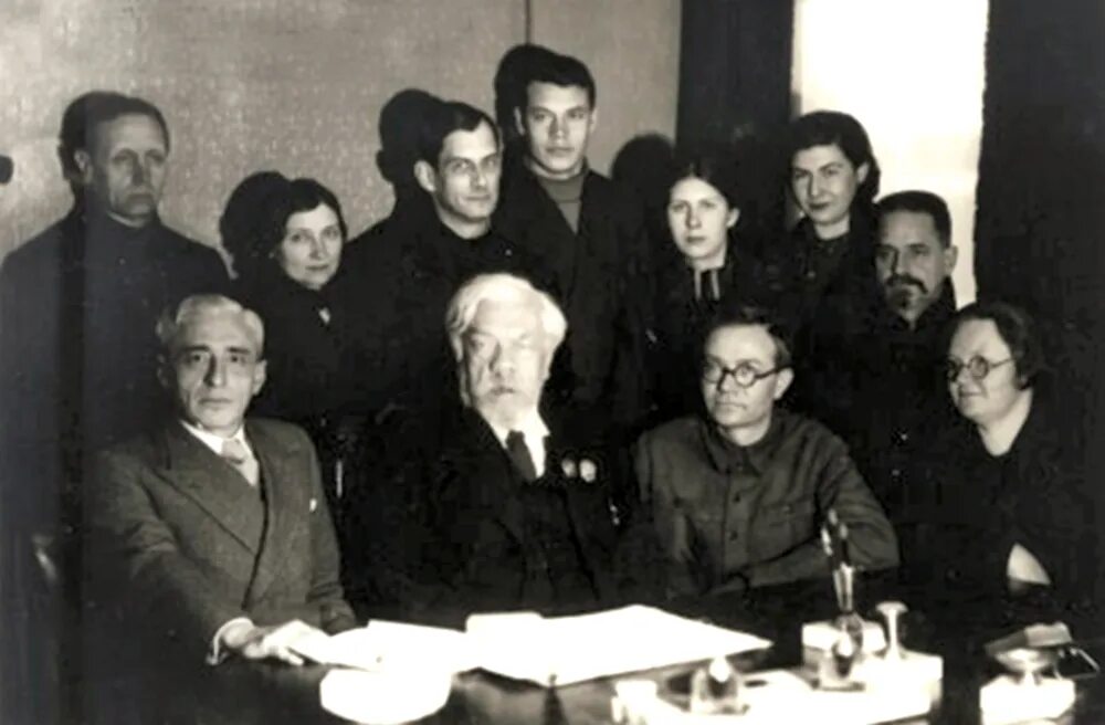 сибирского физико-технического института 1941. томский комитет учёных в годы войны. комитет ученых. томский комитет ученых в годы великой отечественной войны. бюллетень ученых атомщиков 1947 рабинович.