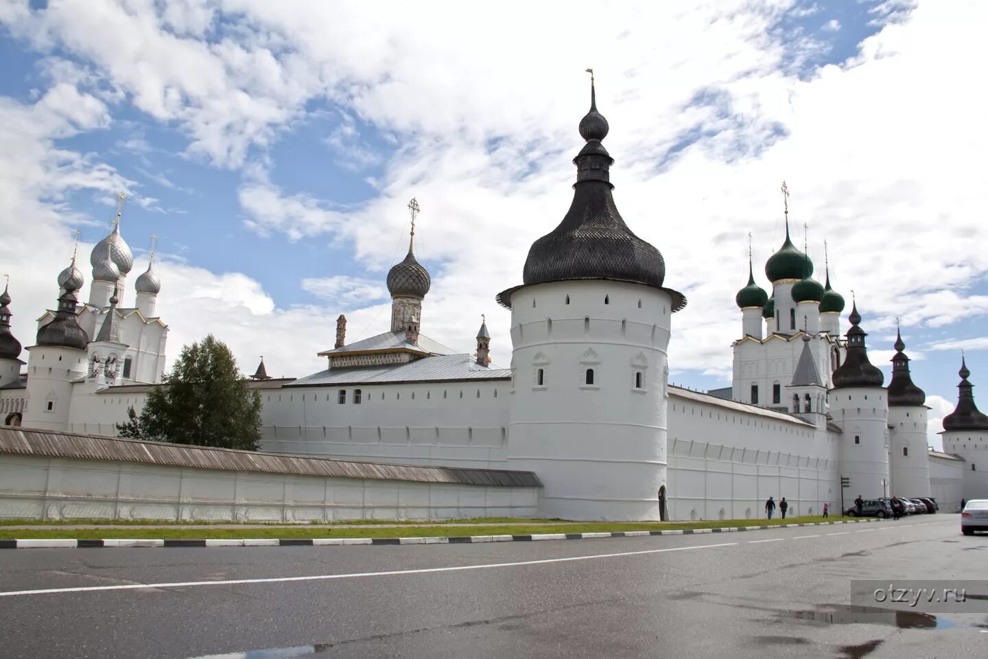 Ростовский Кремль Ростовский Кремль. Государственный музей-заповедник Ростовский Кремль, Ростов. Григорьевский монастырь в Ростове Великом. Ярославская ростов в контакте