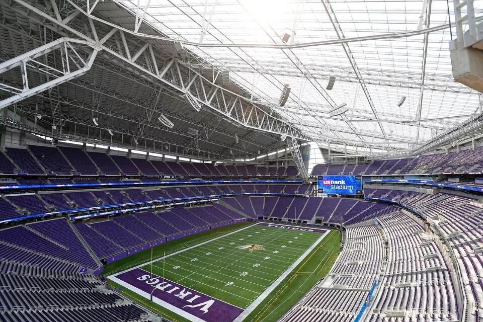 Minneapolis bank stadium. Bank stadium. U. Minneapolis bank stadium. S.