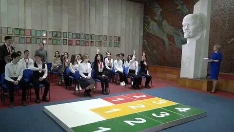 Умники и умницы полуфинал 2024