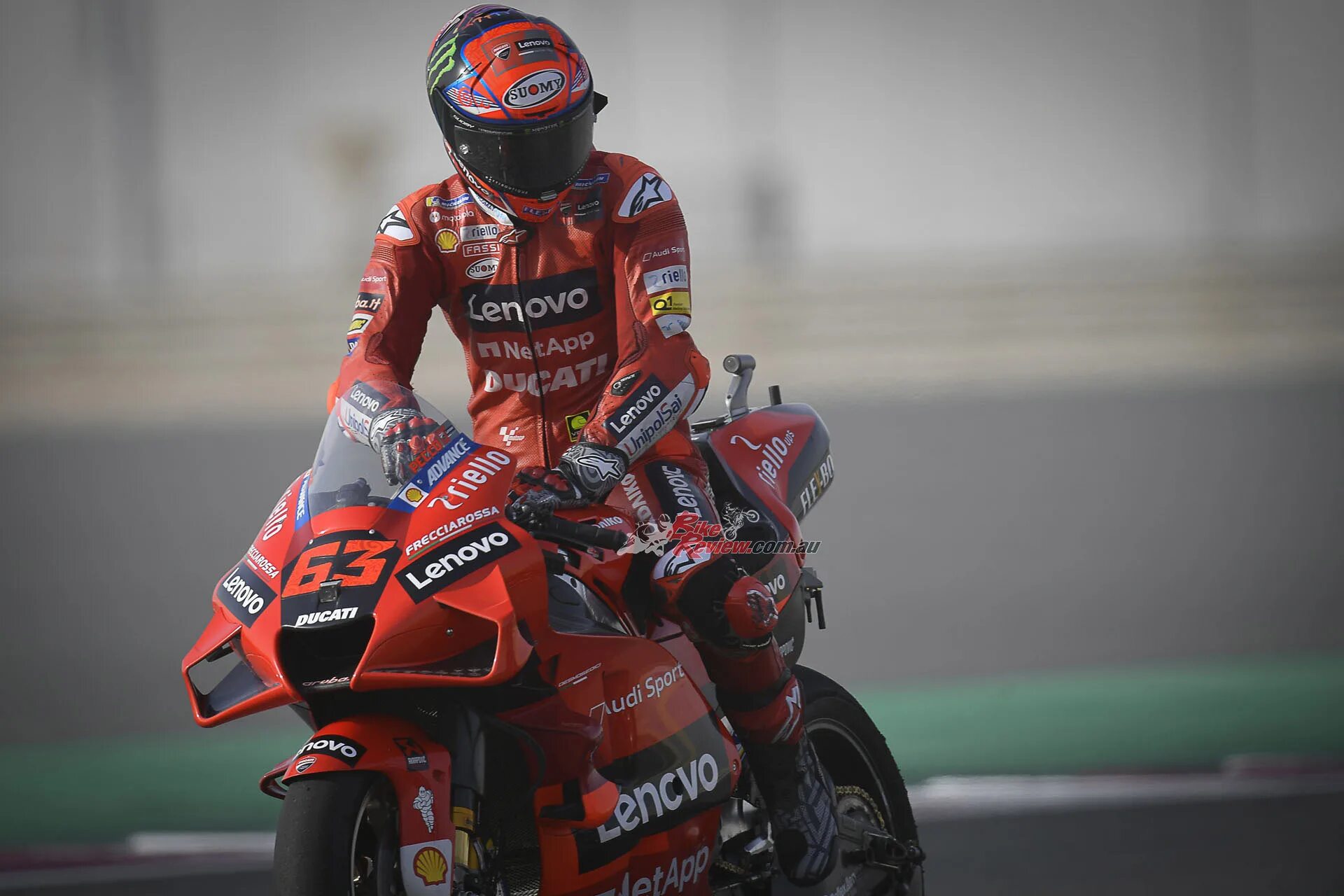 Францеско канчелотти. Ducati lenovo team. Motogp francesco bagnaia. Motogp francesco bagnaia. Rins martin motogp valencia 2022.