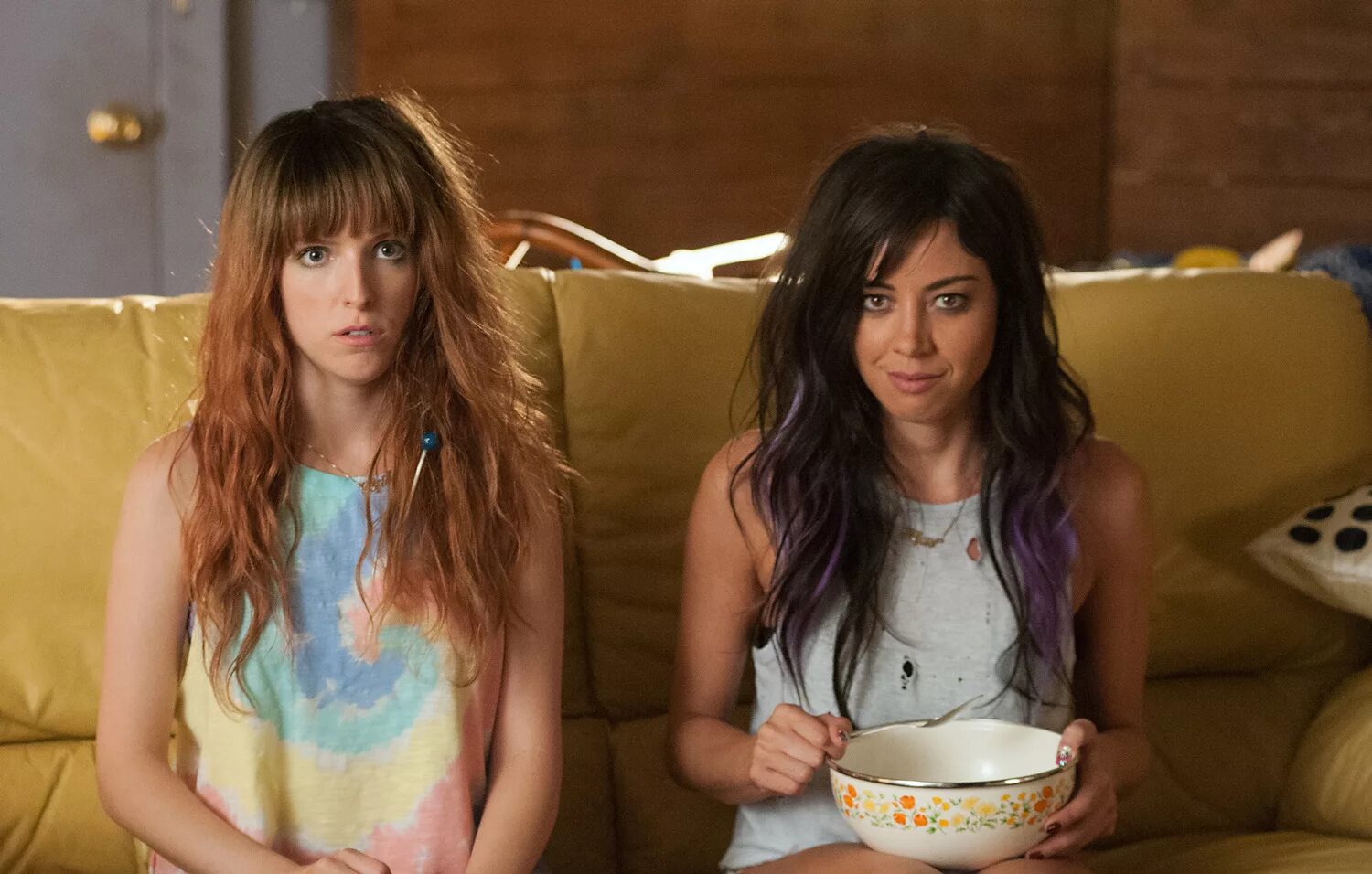 свадебный угар (2016). обри плаза свадебный угар. свадебный угар лучшее качество. свадебный угар лучшее качество. свадебный угар mike and dave need wedding dates (2016).