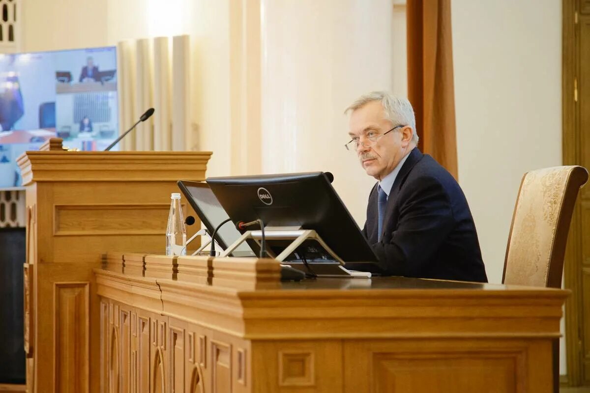 Где сейчас савченко губернатор белгородской. Савченко белгород губернатор.