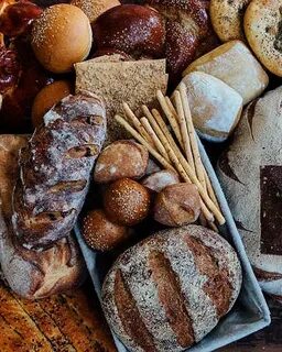 Bread kitchen