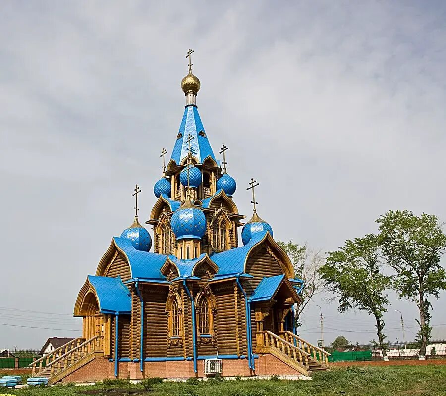 Петра. Озёра посёлка петра дубрава. Самара петра дубрава достопримечательности. Петра дубрава храм. Озеро в петра дубрава самара.