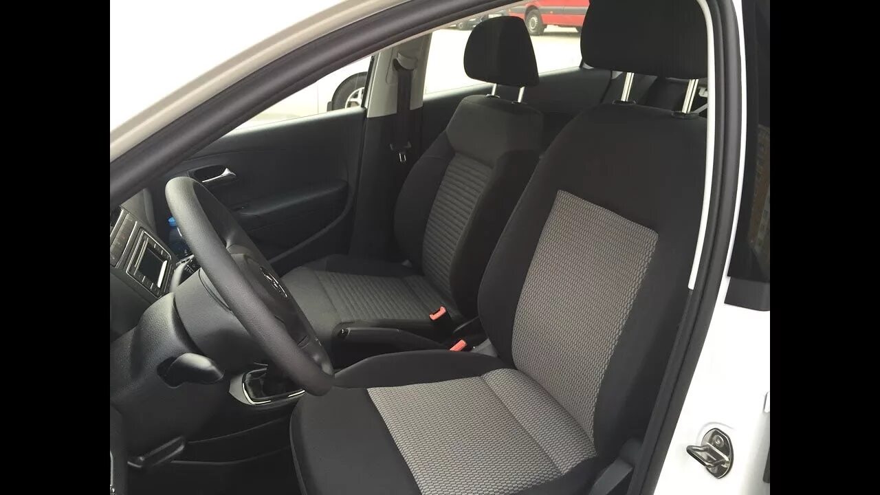 Volkswagen polo sedan 2013 сиденья. Сидения фольксваген поло седан. Авточехлы на фольксваген поло седан 2011. Сидения поло седан 2021. Сидения фольксваген поло седан.
