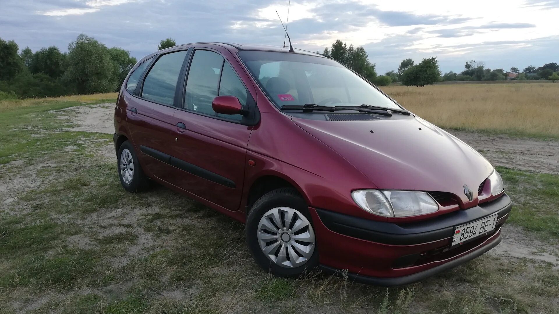 Рено Сценик 1. Renault Megane Scenic 1. Рено Меган Сценик 1998. Рено Сценик 1.6.