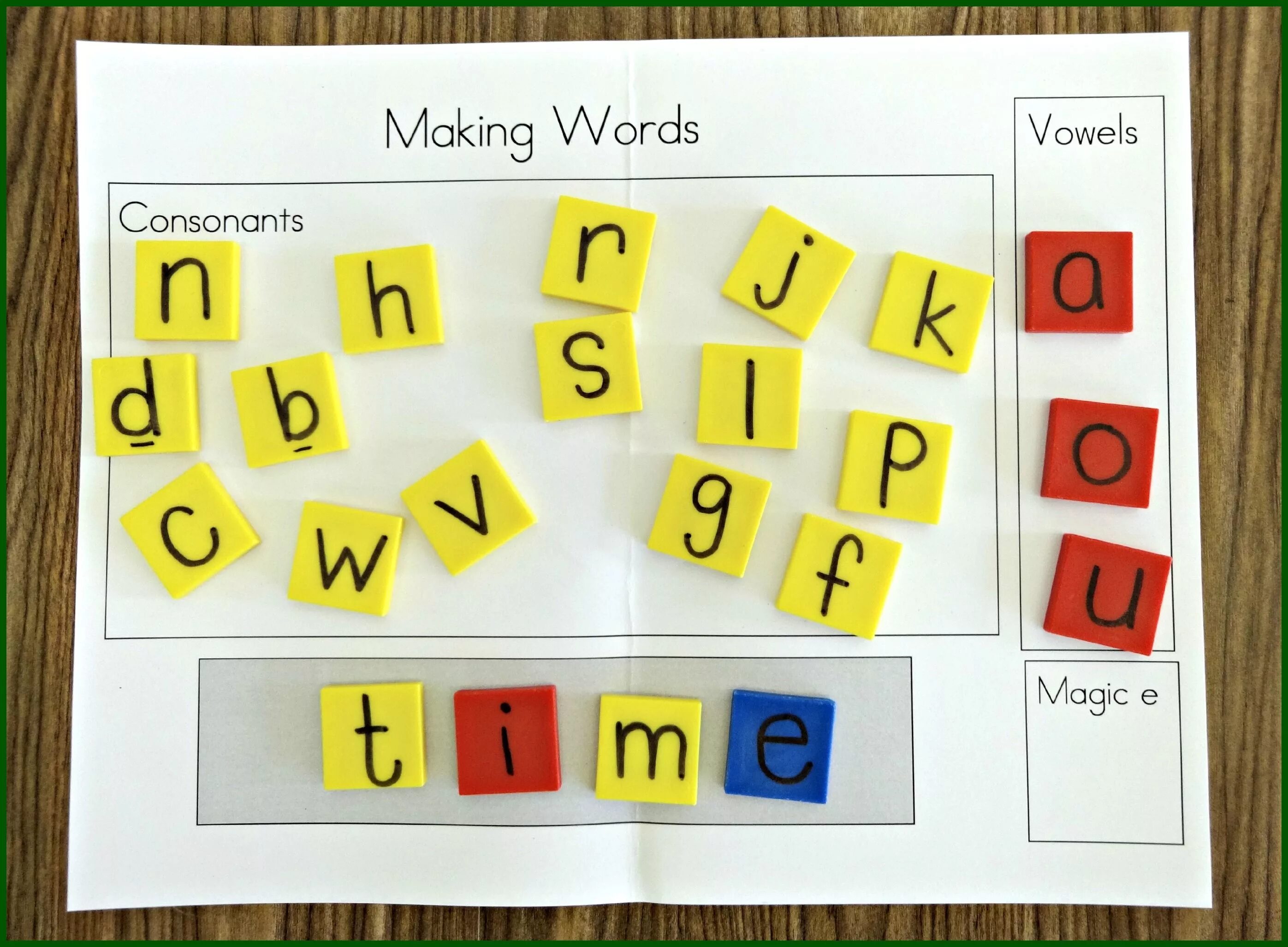 Make reading first. Make a Word game. Magic e Words. Чтение Magic e. Magic e Board game.