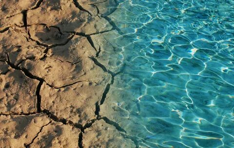 Вода и сухая земля