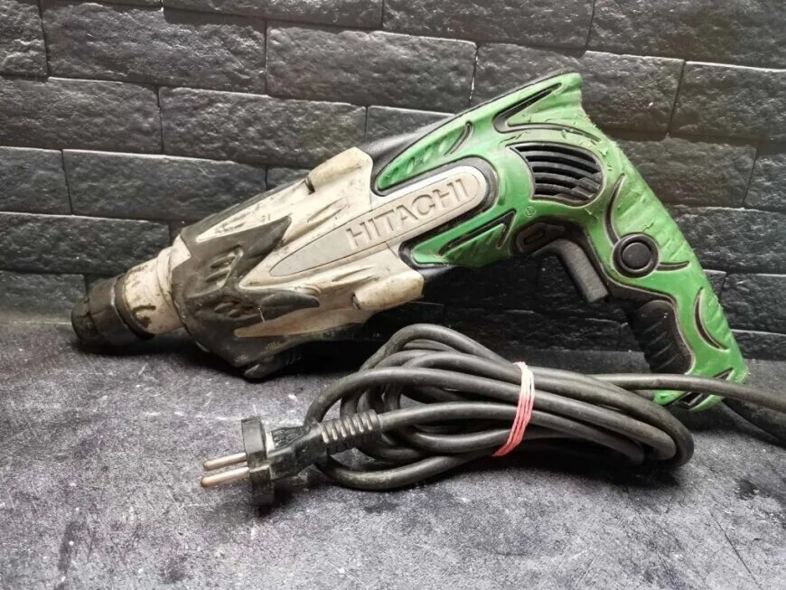 Перфоратор хитачи dh24pc3. Перфоратор dh24pc3. Перфоратор хитачи 26 рс. Перфоратор dh24pc3. Hitachi dh24pc3.