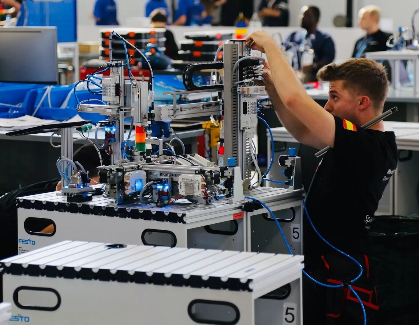 В какой стране зародилось движение worldskills. Worldskills казань 2019. worldskills 2025 казань rbe. логотип ворлдскиллс казан 2019. worldskills для дошкольников.